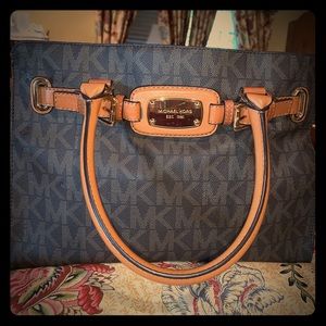 Michael Kors purse